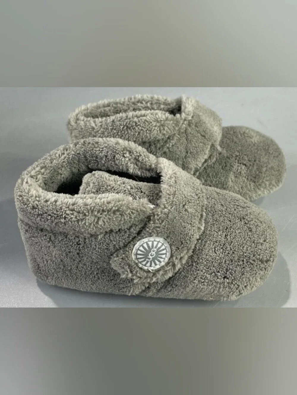 UGG Bixbee Gray Plush Shearling Slip-On Booties Size 4/5 NIB MSRP $39.99